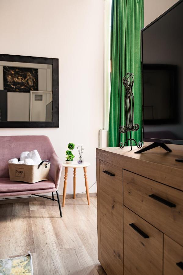 The Tropical House Tirana Apartment Екстериор снимка